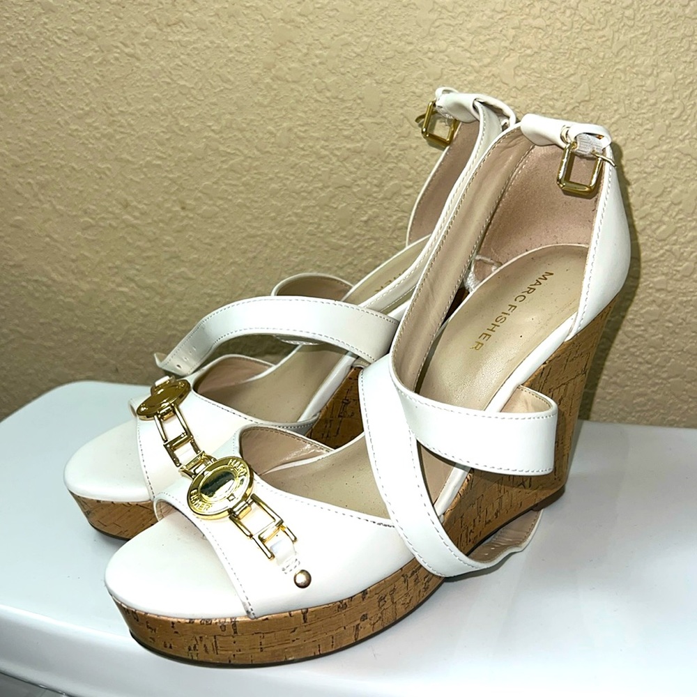 Marc Fisher white wedges